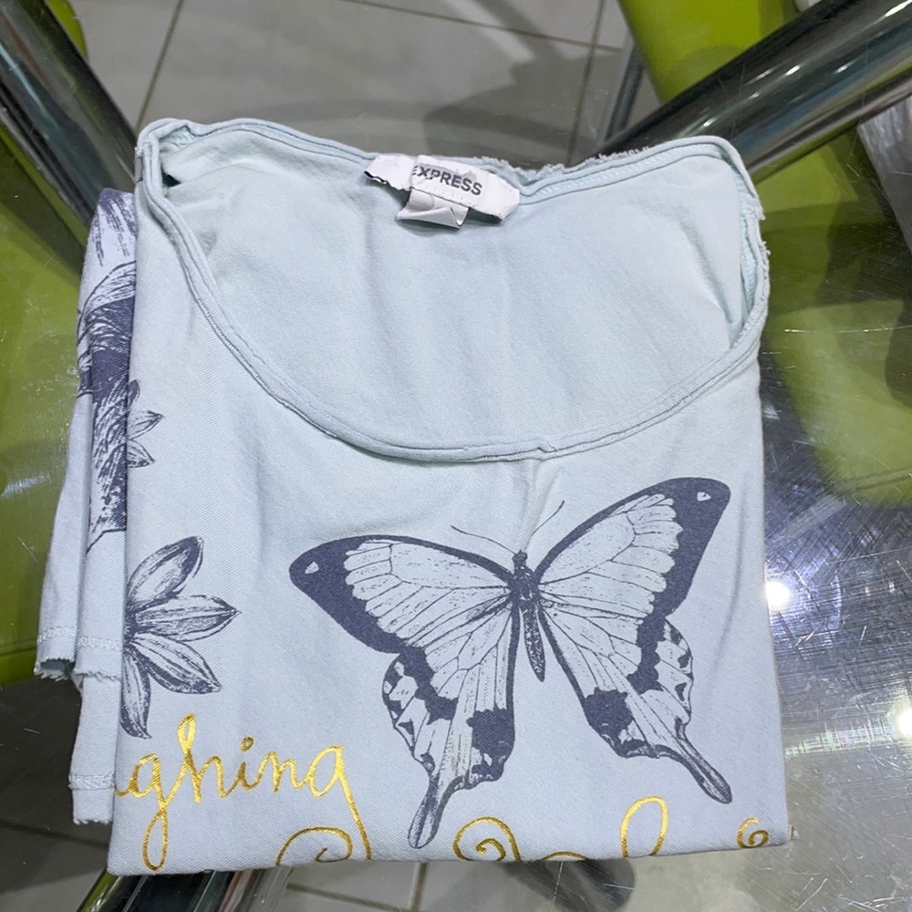 Express - Light blue graphic tee